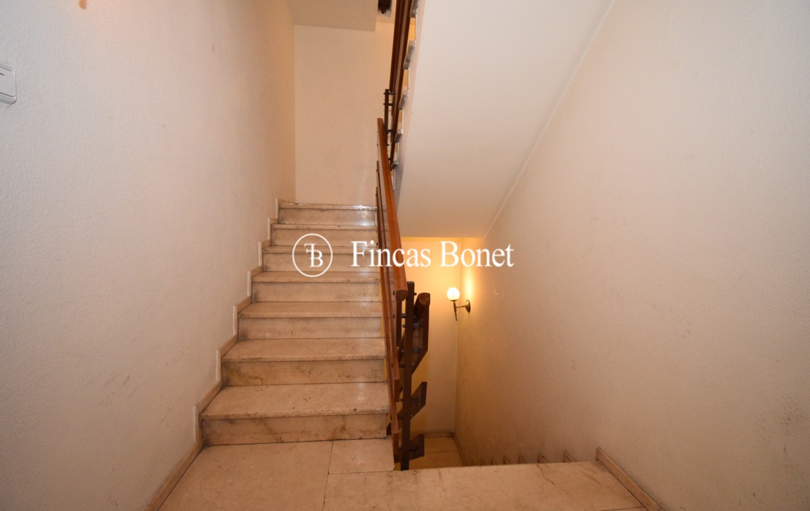 Despacho-bodega en venta en Barcelona | Fincas Bonet