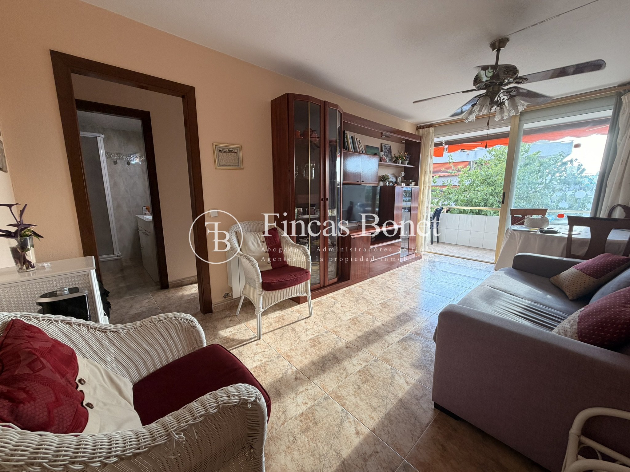 IMG_0140_WM